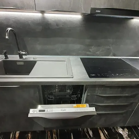 Monar Exclusive Center Free Parking In Garage *