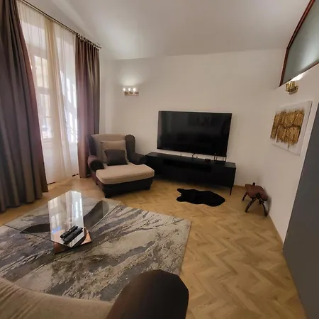 Monar Exclusive Center Free Parking In Garage Appartamento